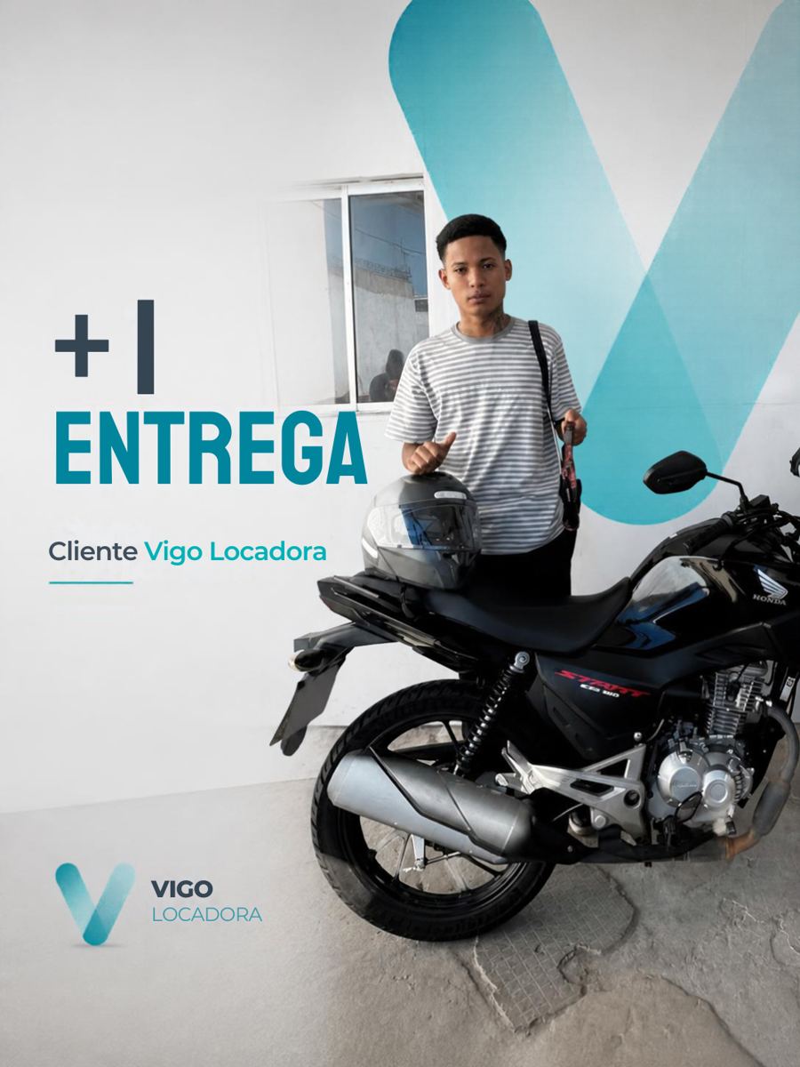 Cliente retirando a moto